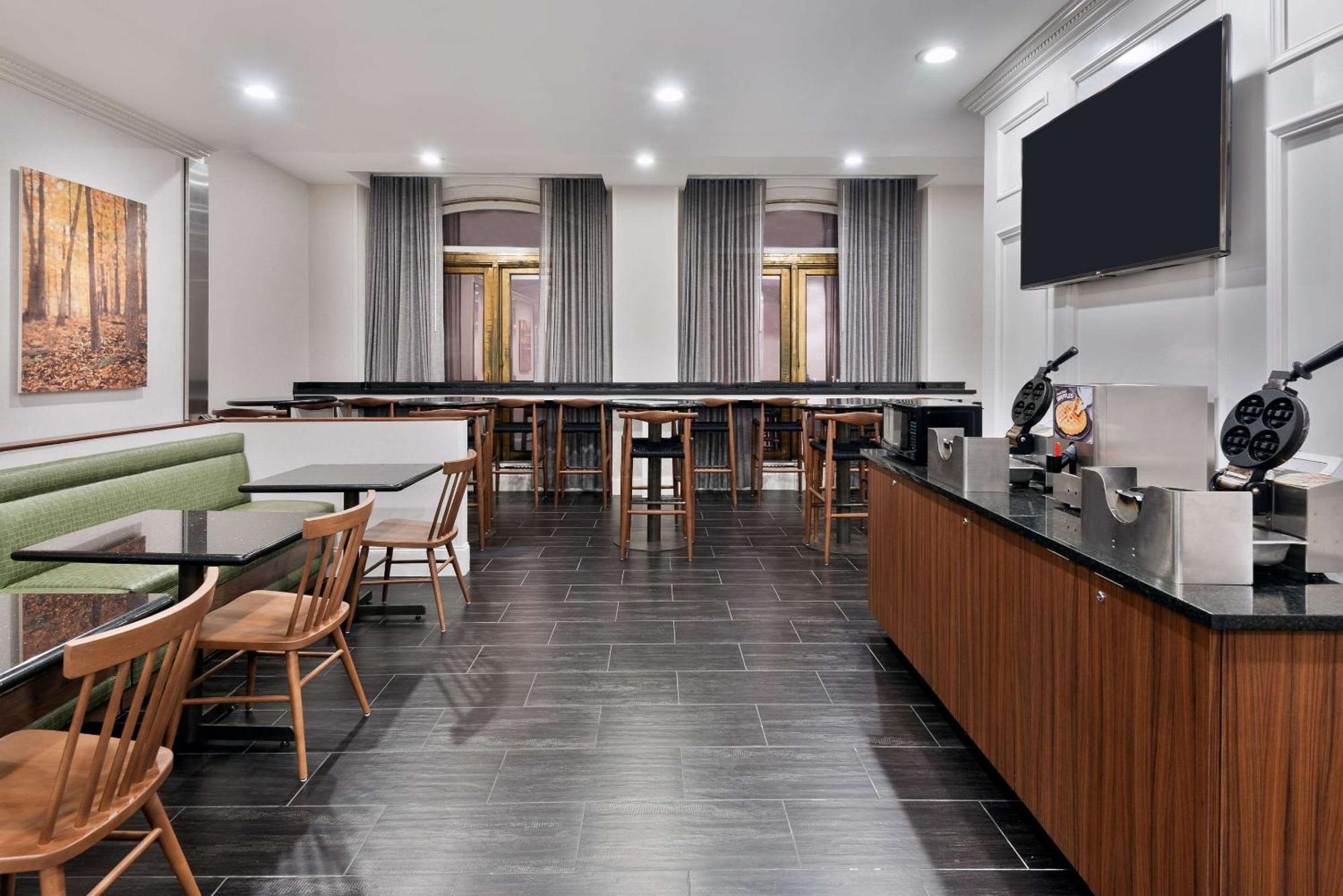 The Connally Downtown Atlanta, Ascend Collection Hotel